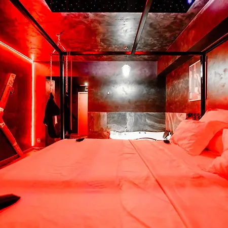 Fantasy Jacuzzi Apartamento Bucarest