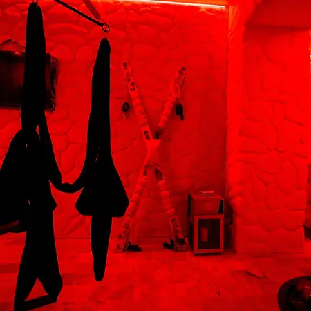 Fantasy Jacuzzi * בוקרשט